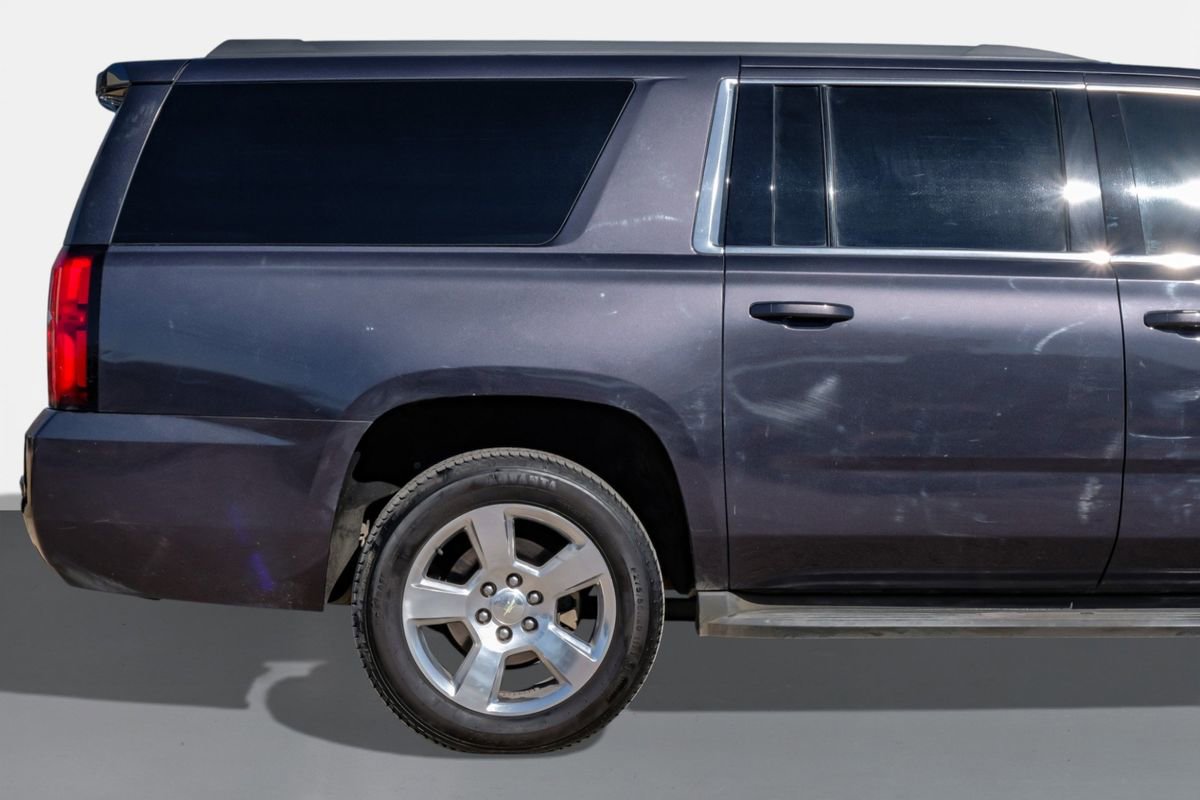 Used 2015 Chevrolet Suburban LT w/ Max Trailering Package image 6