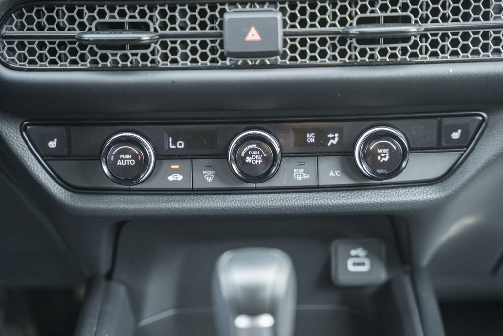 Certified 2025 Honda HR-V Sport image 21