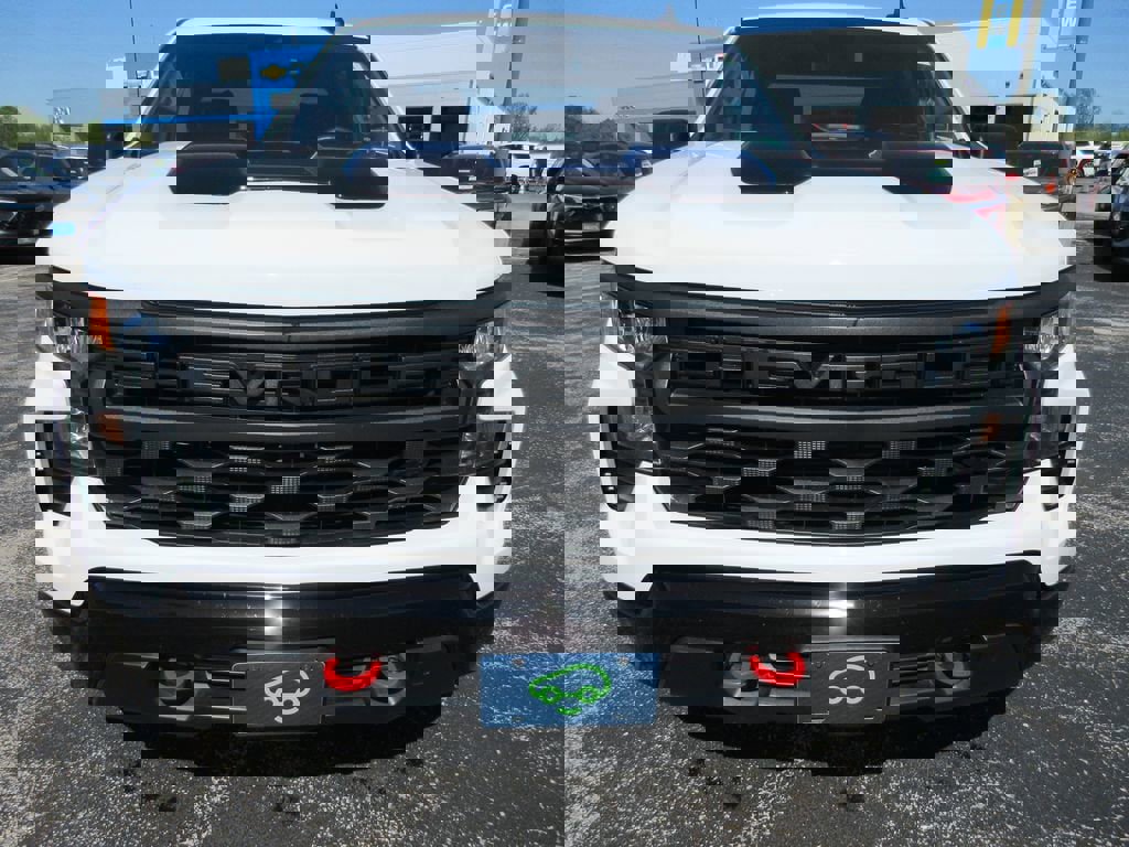 Certified 2024 Chevrolet Silverado 1500 Custom Trail Boss w/ LPO, Dark Essentials Package image 8