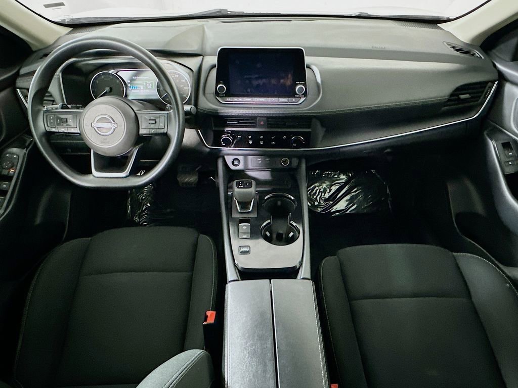 Used 2024 Nissan Rogue S image 16