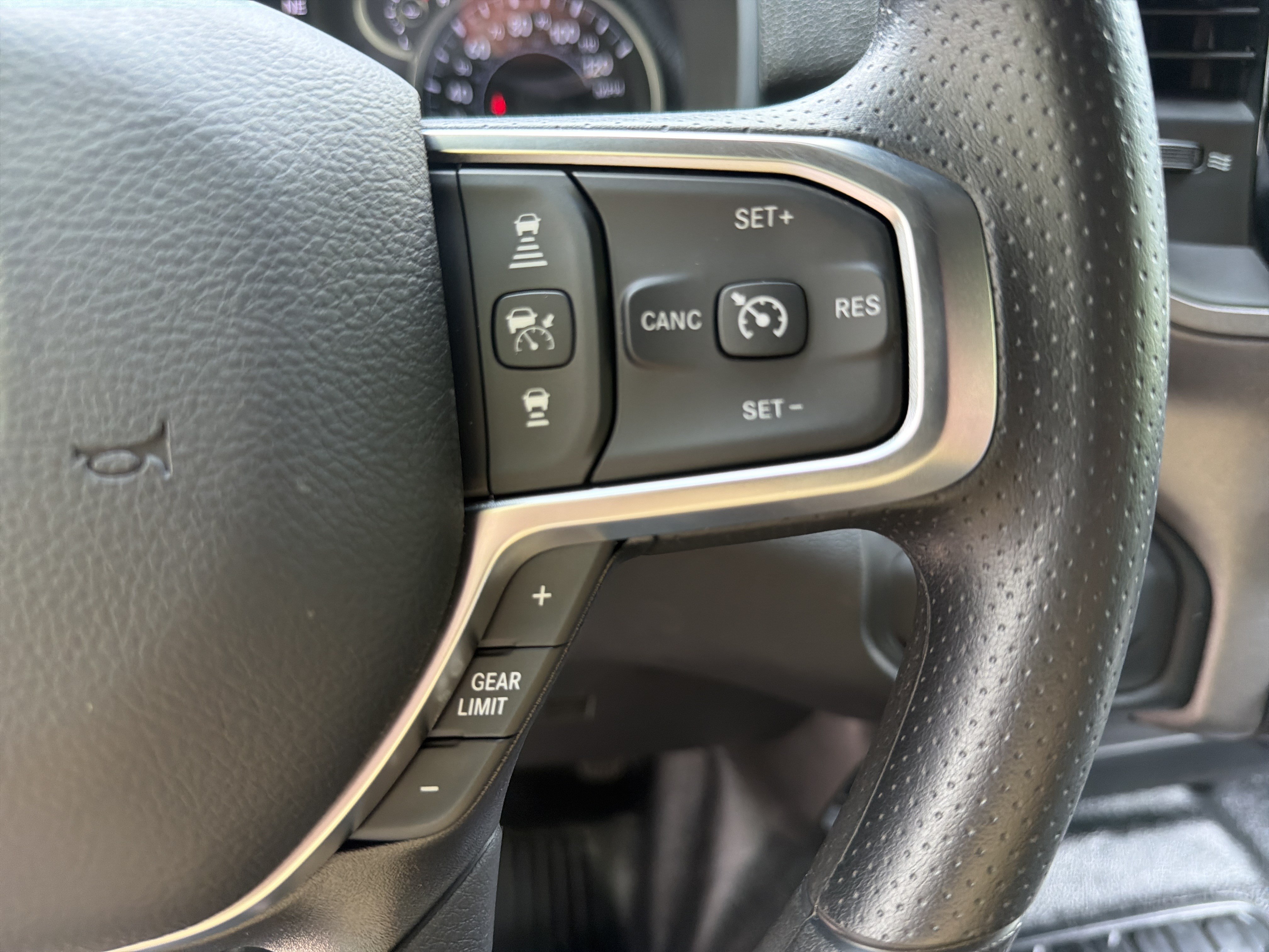 New 2026 RAM 3500 Tradesman AWD/4WD image 24