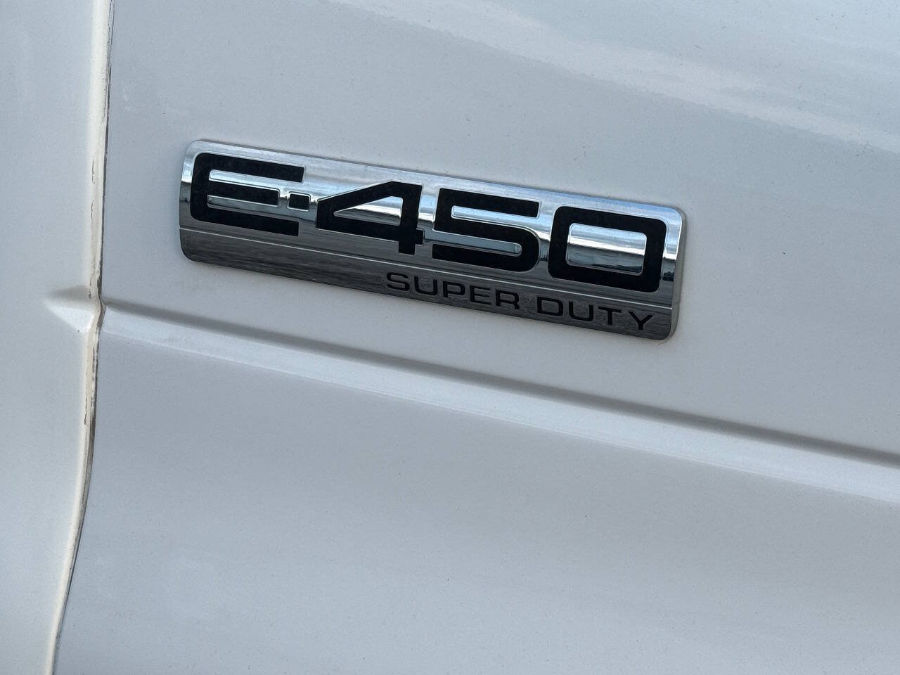 Used 2023 Ford E-450 and Econoline 450 Super Duty w/ Shuttle Bus Prep Package RWD image 15