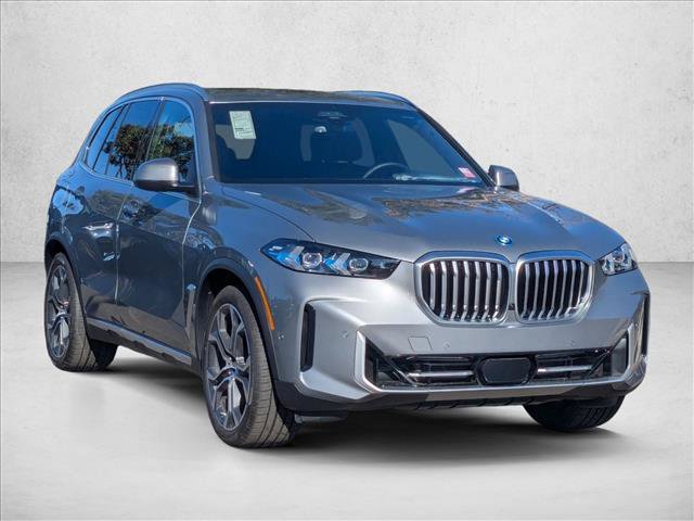 Used 2026 BMW X5 xDrive50e AWD/4WD image 6