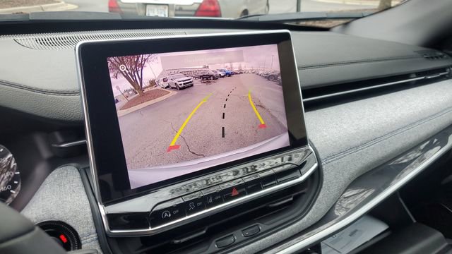 Certified 2024 Jeep Compass Latitude image 16