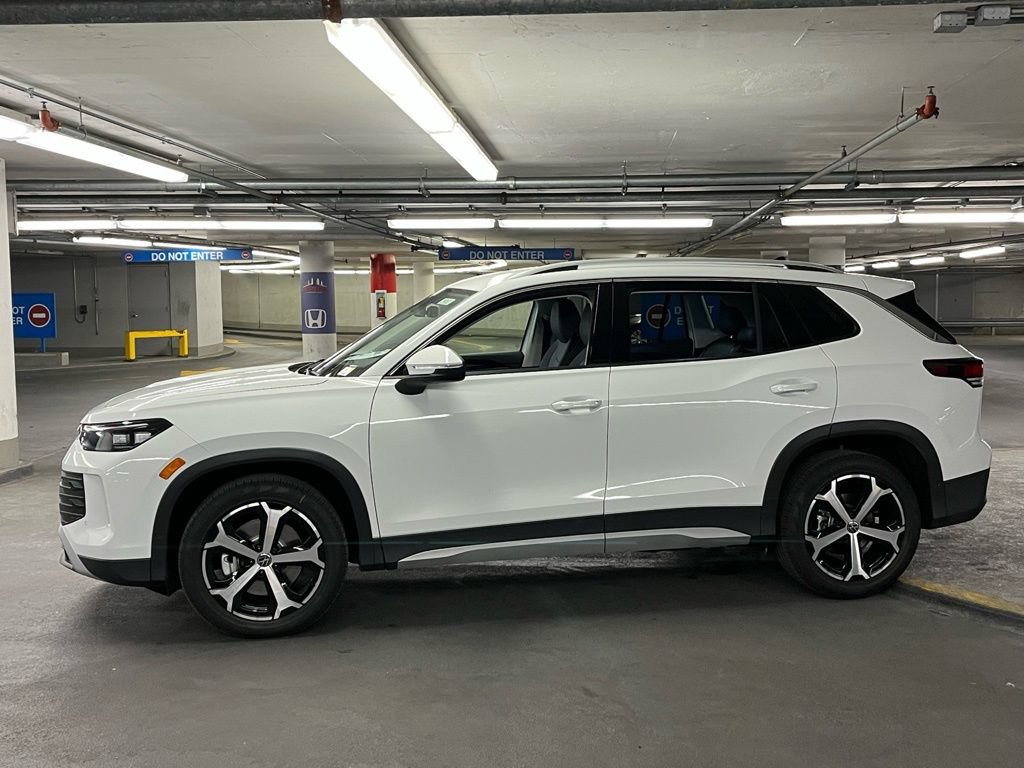 New 2026 Volkswagen Tiguan SE AWD/4WD image 32