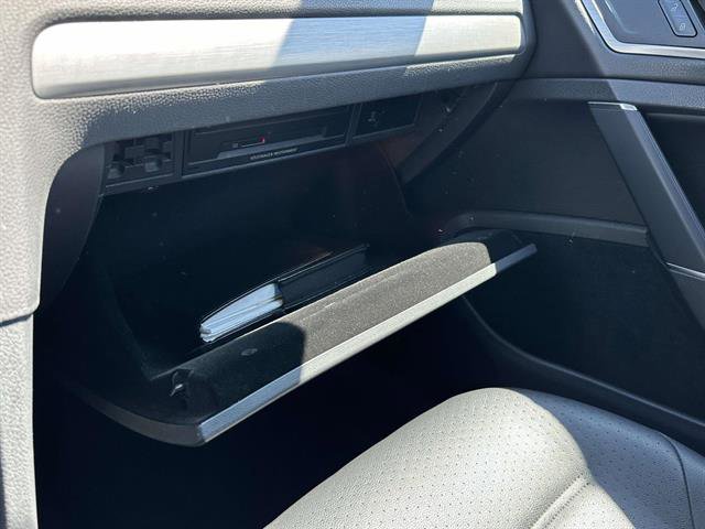 Used 2015 Volkswagen Golf TDI S image 23