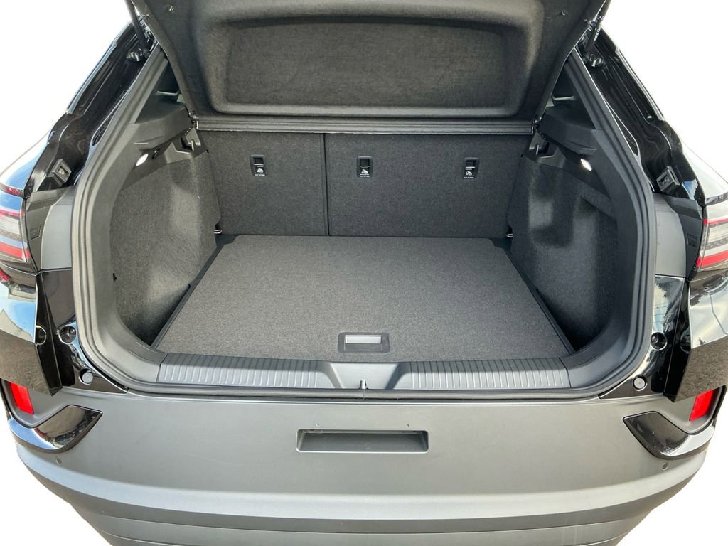 New 2026 Volkswagen ID.4 Pro image 18
