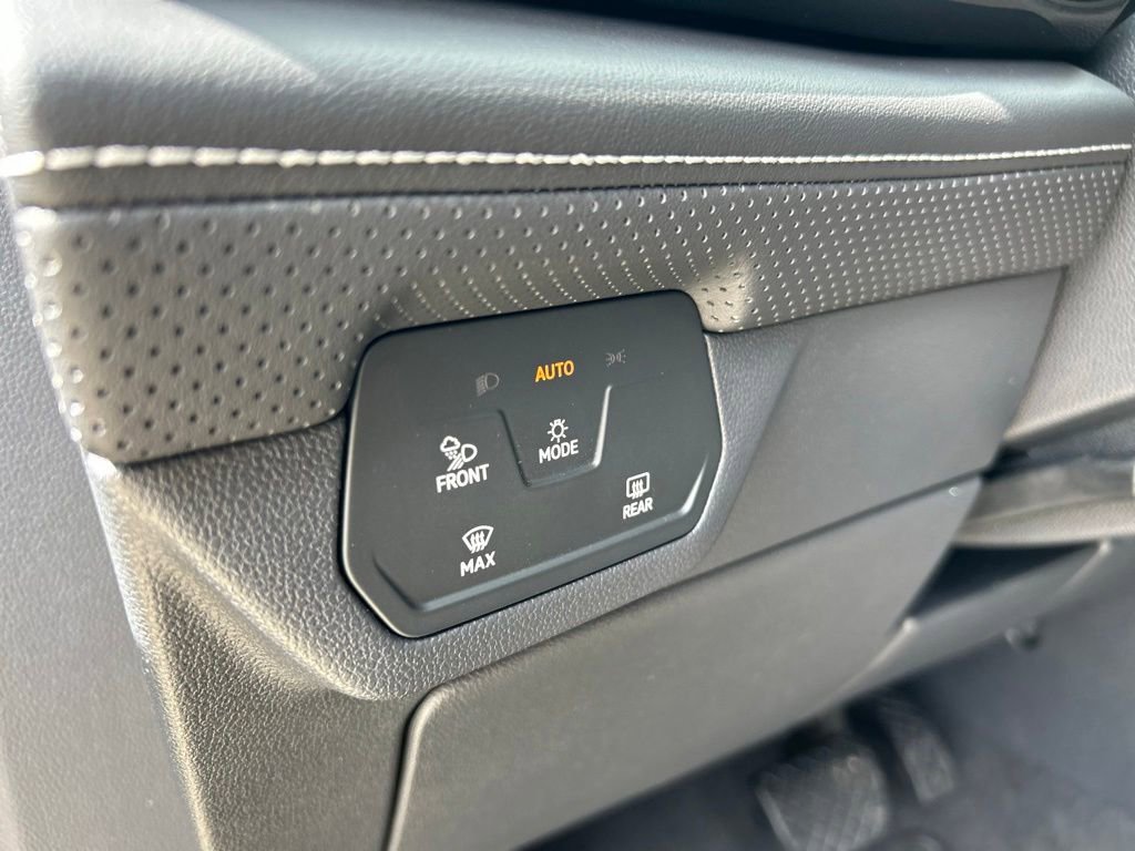 New 2026 Volkswagen Atlas SE FWD image 52