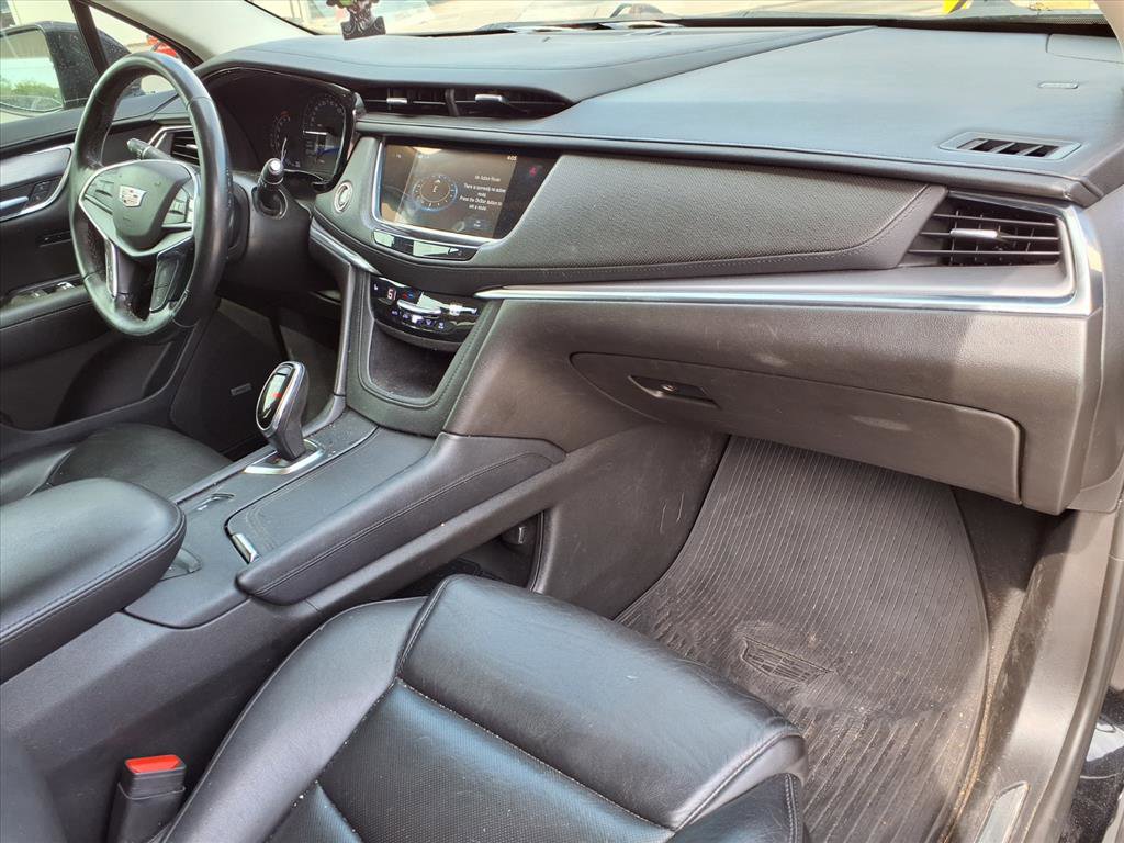 Used 2019 Cadillac XT5 Luxury FWD image 8
