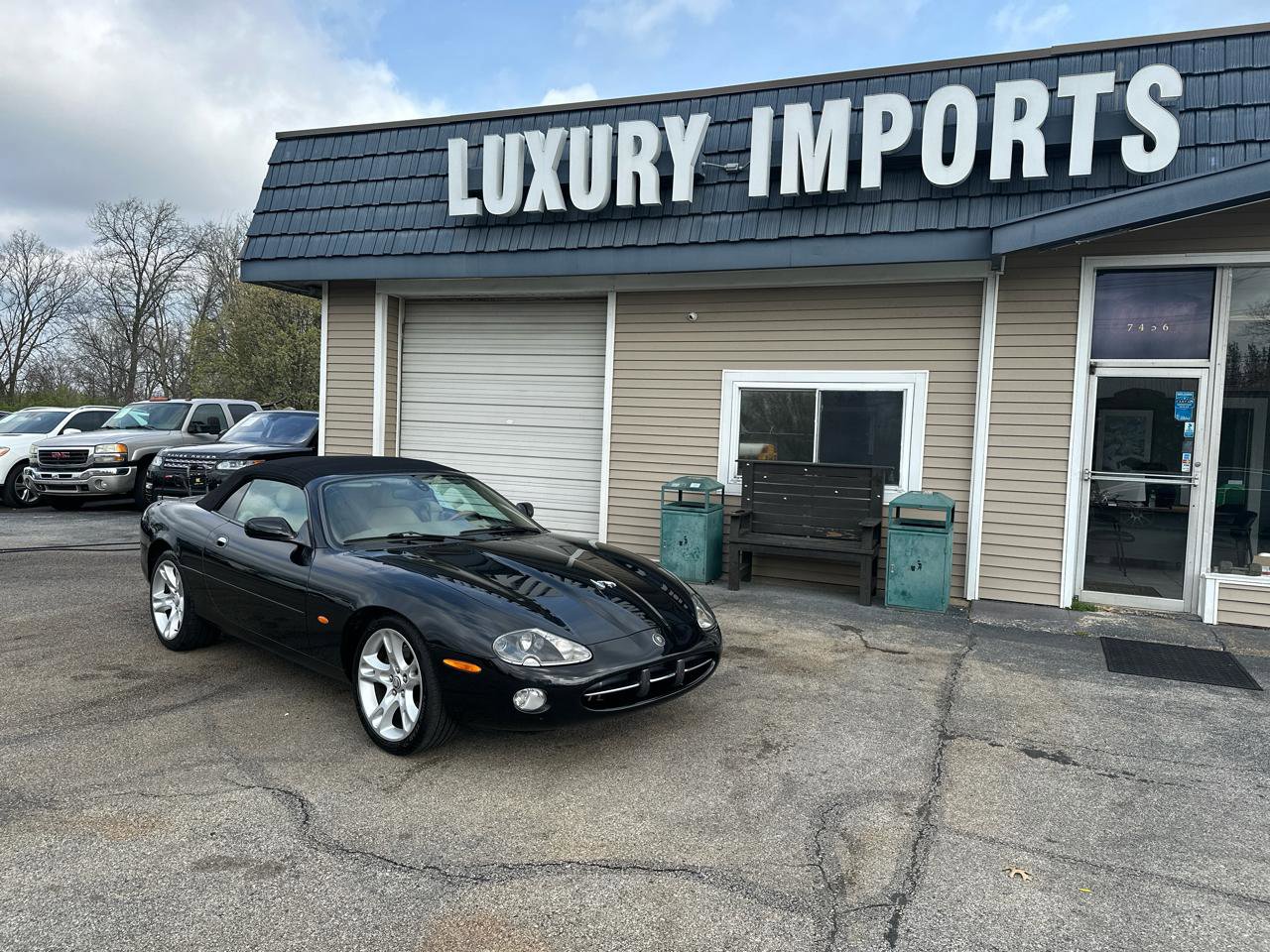 Used 2004 Jaguar XK8 Convertible image 22