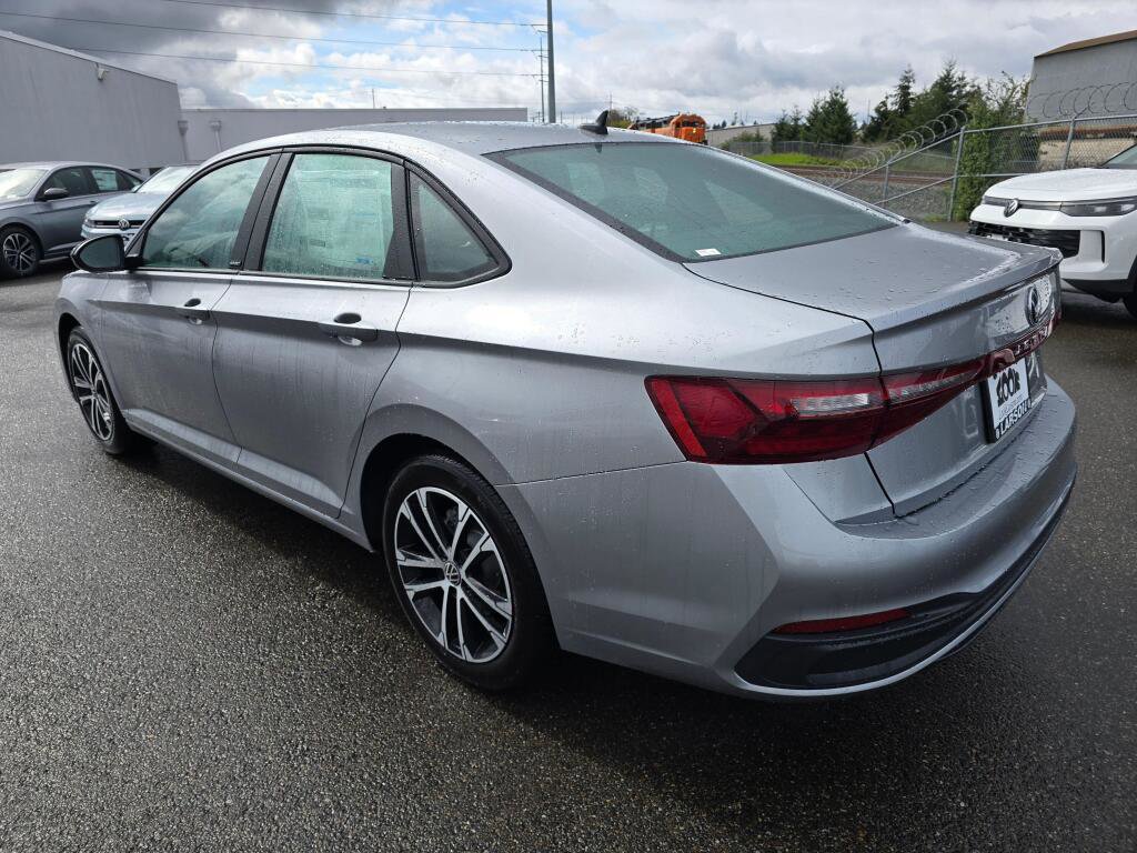 New 2026 Volkswagen Jetta Sport FWD image 5