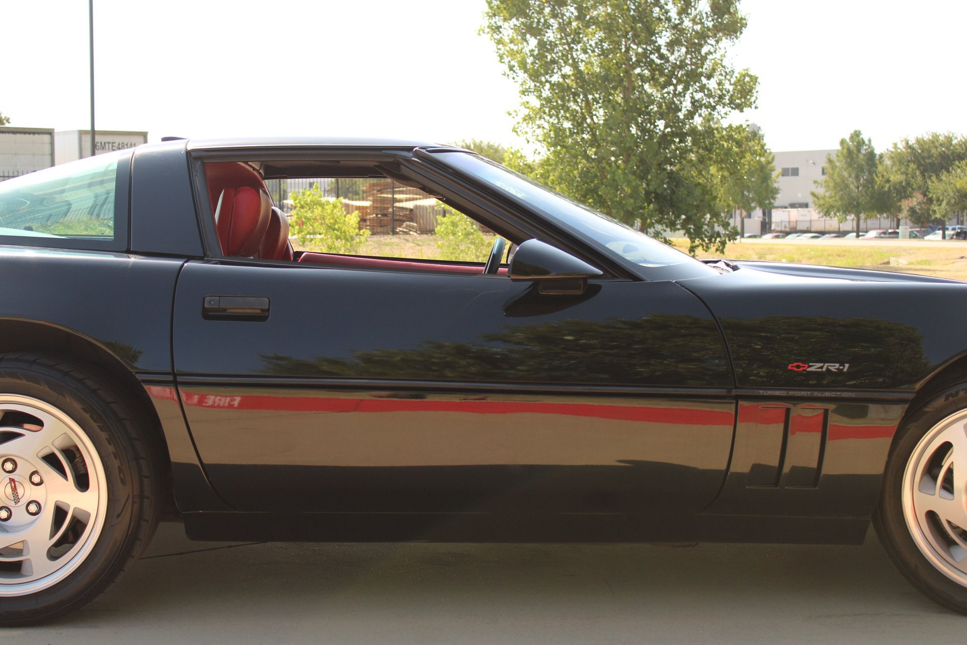 Used 1990 Chevrolet Corvette ZR-1 RWD image 33