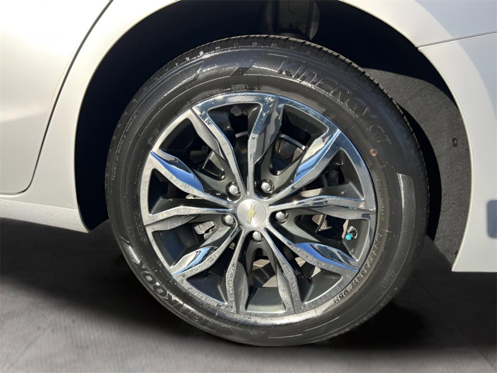 Used 2020 Chevrolet Malibu LT image 6