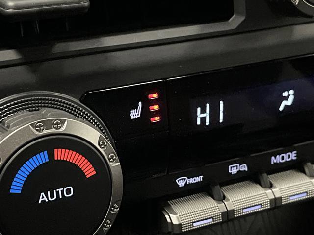 Used 2024 Toyota Tacoma TRD Off-Road image 7