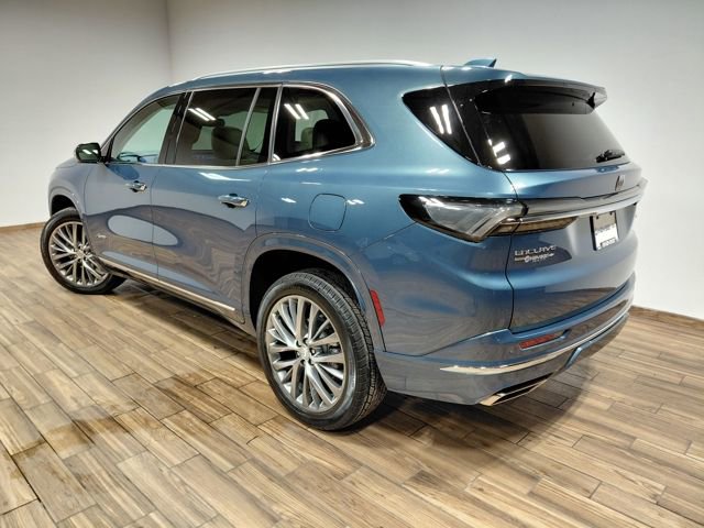 Used 2025 Buick Enclave Avenir w/ LPO, All-Weather Package image 28