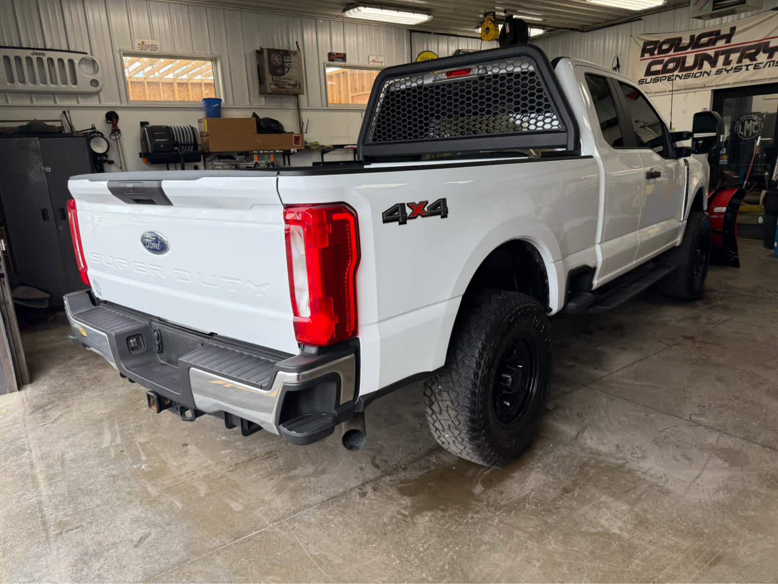 Used 2024 Ford F250 XL w/ XL Chrome Package image 5
