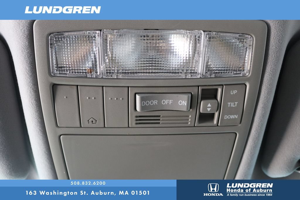Used 2007 Toyota Camry XLE FWD image 25