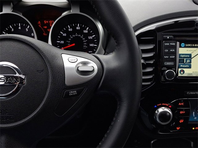 Used 2015 Nissan Juke SV w/ Technology Package image 23