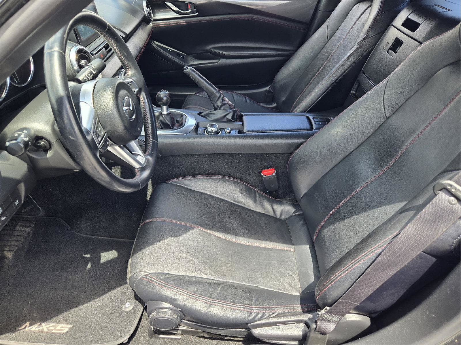 Used 2018 MAZDA MX-5 Miata Grand Touring RWD image 14