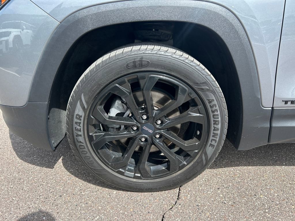 Used 2020 GMC Terrain SLT w/ Preferred Package image 9