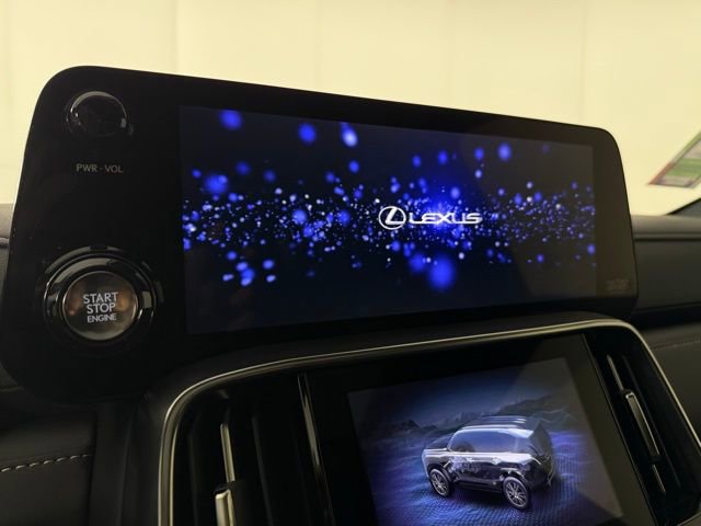 New 2025 Lexus LX 600 4WD w/ Luxury Package image 20