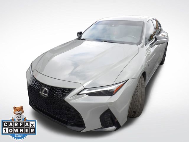 Used 2022 Lexus IS 500 w/ Accessory Package RWD image 17
