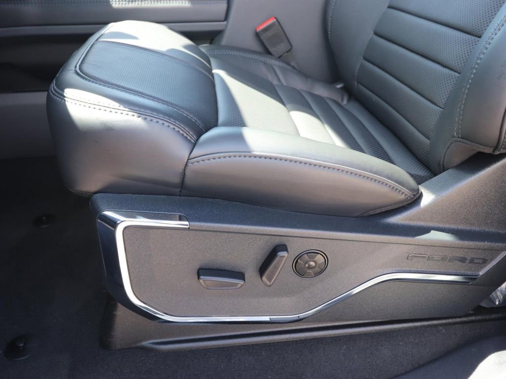 New 2026 Ford F350 Platinum image 18