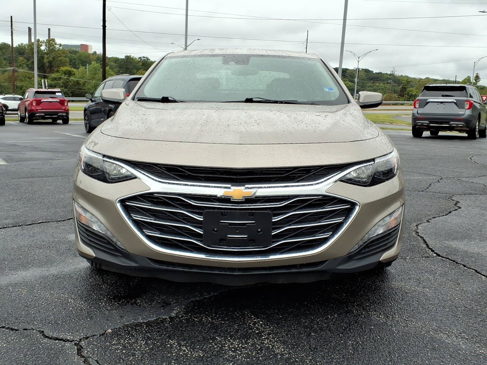 Used 2024 Chevrolet Malibu LT FWD image 3