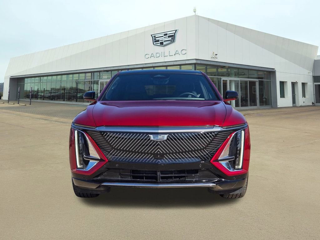 Certified 2024 Cadillac Lyriq Luxury w/ LPO, Floor Liner Package image 2