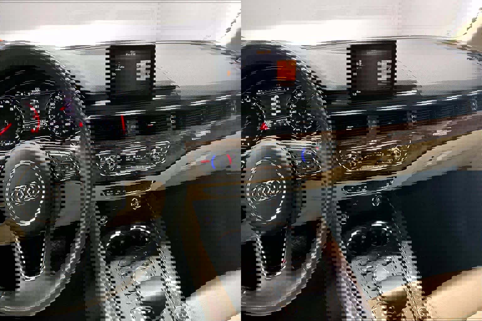 Used 2019 Audi A4 2.0T Premium w/ Convenience Package image 9