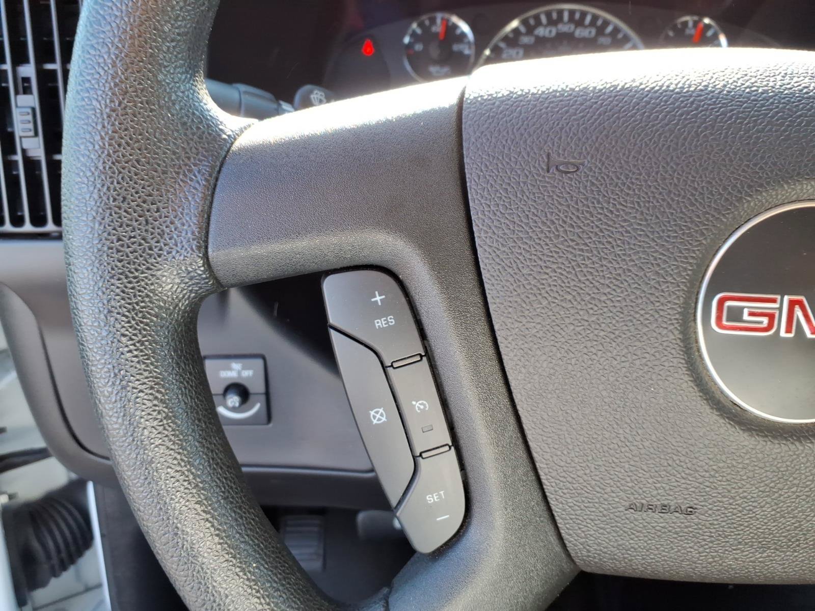 Used 2024 GMC Savana 2500 w/ Driver Convenience Package RWD image 9