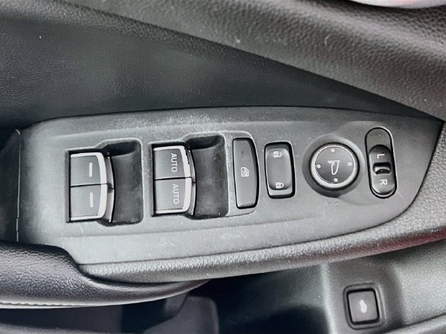 Used 2018 Honda Accord Sport image 12
