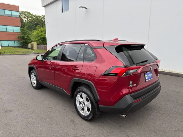 Used 2019 Toyota RAV4 XLE AWD/4WD image 7