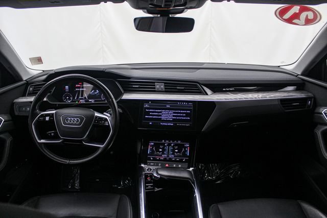 Used 2021 Audi e-tron Premium w/ Convenience Plus Package AWD/4WD image 21
