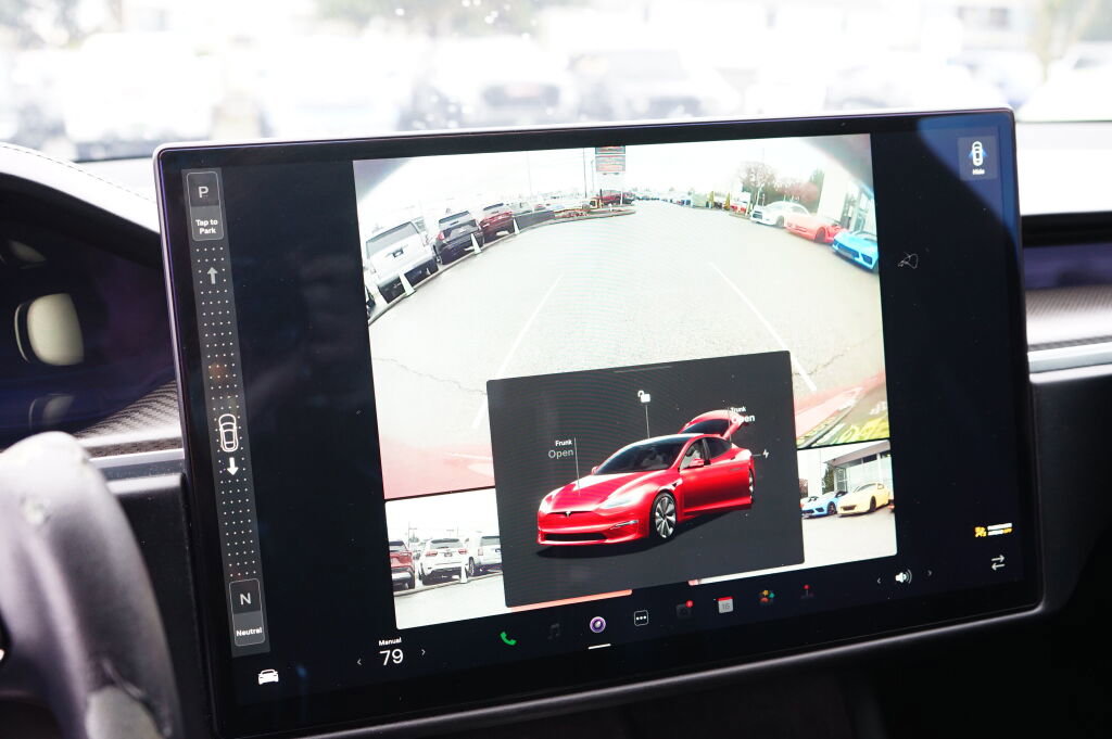 Used 2021 Tesla Model S Plaid image 12