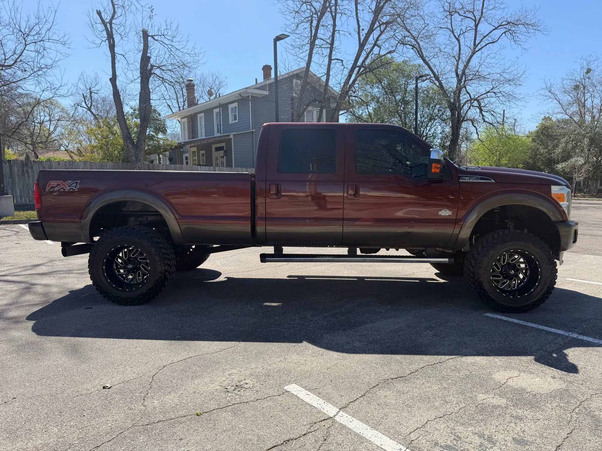 Used 2016 Ford F350 King Ranch w/ King Ranch w/Chrome Package image 4