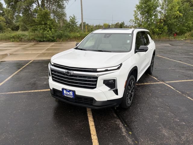 Used 2026 Chevrolet Traverse LT w/ Sun and Wheel Package