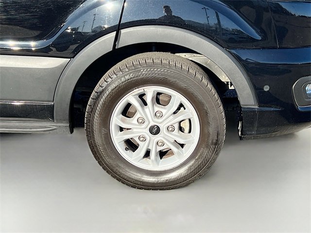 Used 2024 Ford Transit 350 XLT image 36