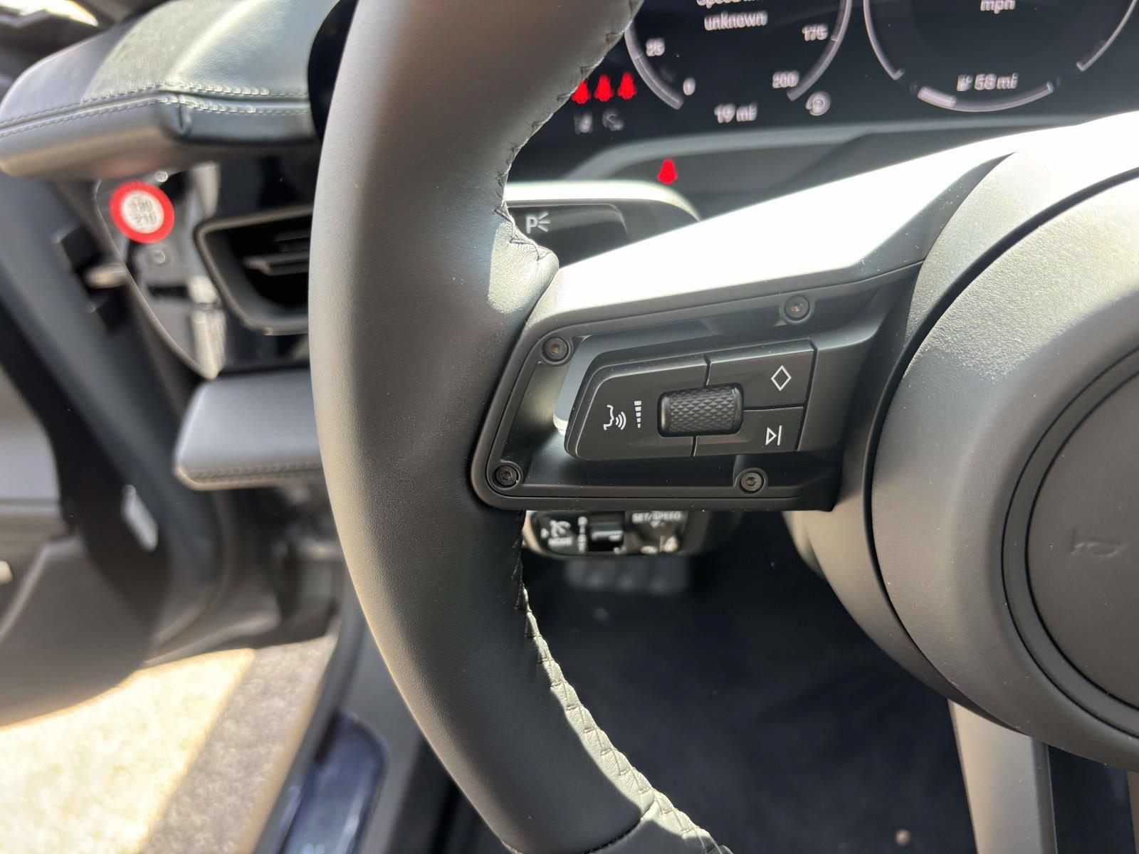 New 2026 Porsche Taycan AWD/4WD image 27
