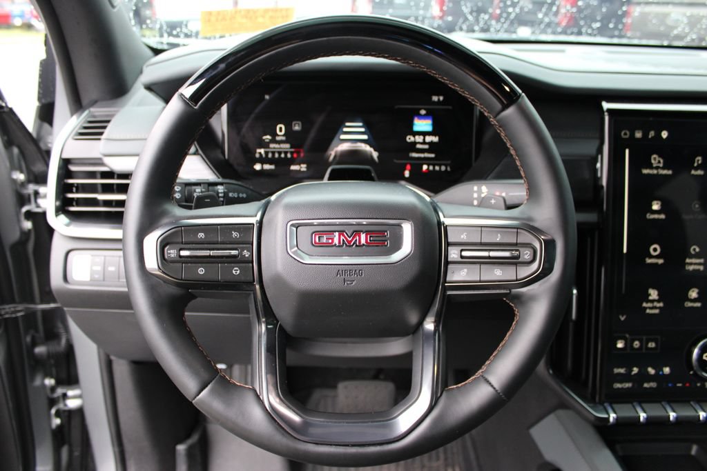 Used 2026 GMC Acadia AT4 w/ Super Cruise Package AWD/4WD image 4