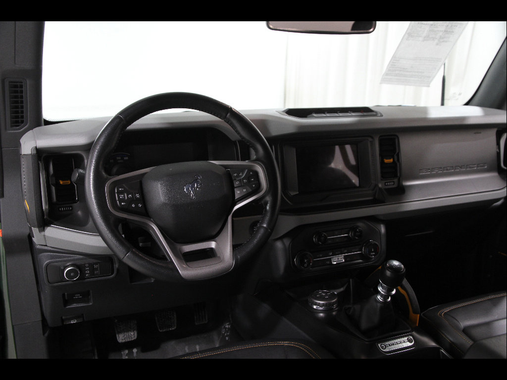 Used 2022 Ford Bronco Badlands w/ Sasquatch Package AWD/4WD image 6