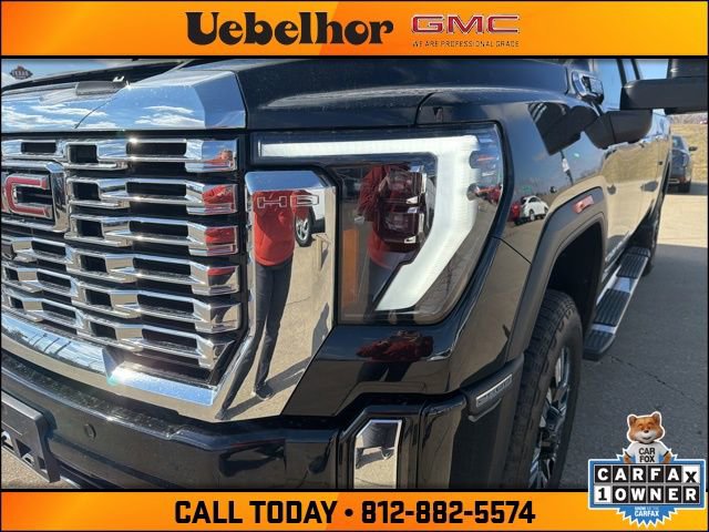 Used 2024 GMC Sierra 2500 Denali w/ Denali Reserve Package image 13