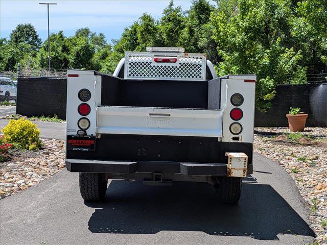 Used 2015 Chevrolet Silverado 3500 W/T AWD/4WD image 4