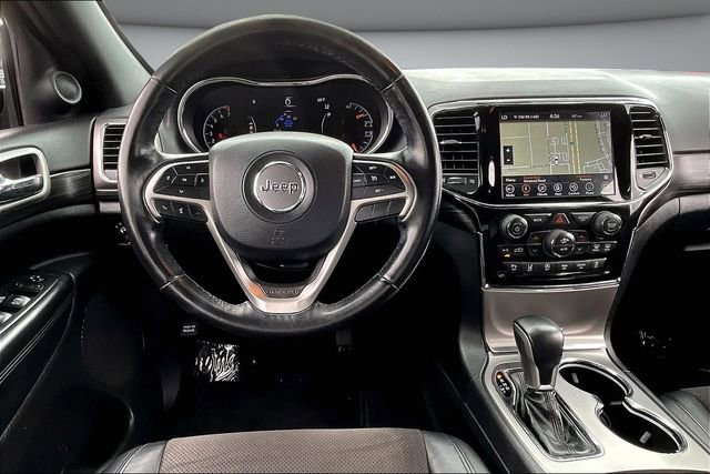 Used 2020 Jeep Grand Cherokee Altitude AWD/4WD image 8