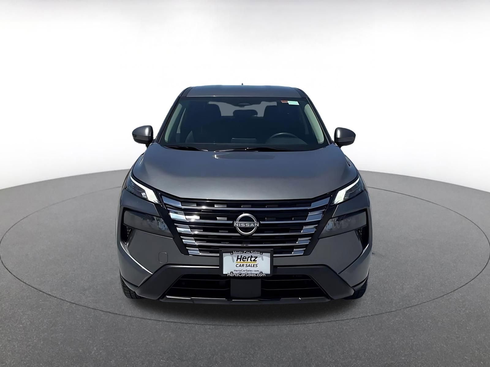 Used 2024 Nissan Rogue SV FWD image 4