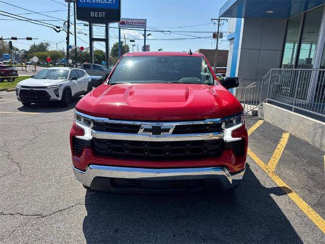 New 2025 Chevrolet Silverado 1500 LT w/ Convenience Package II image 2
