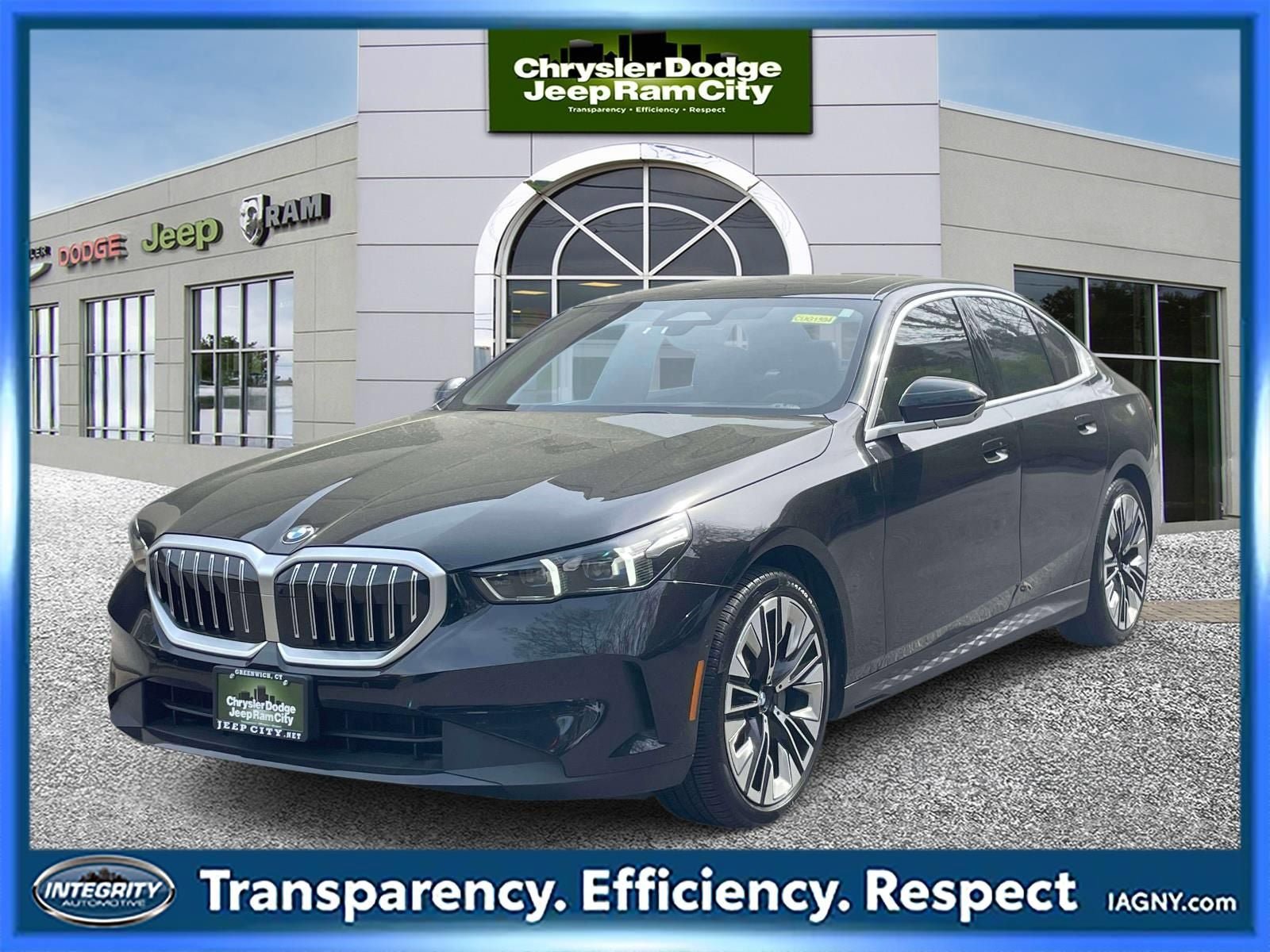 Used 2025 BMW 530i xDrive w/ Premium Package AWD/4WD image 1