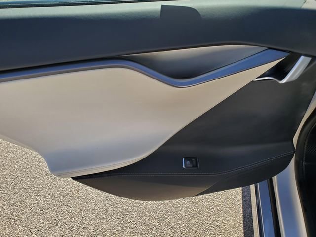 Used 2018 Tesla Model S 100D image 11