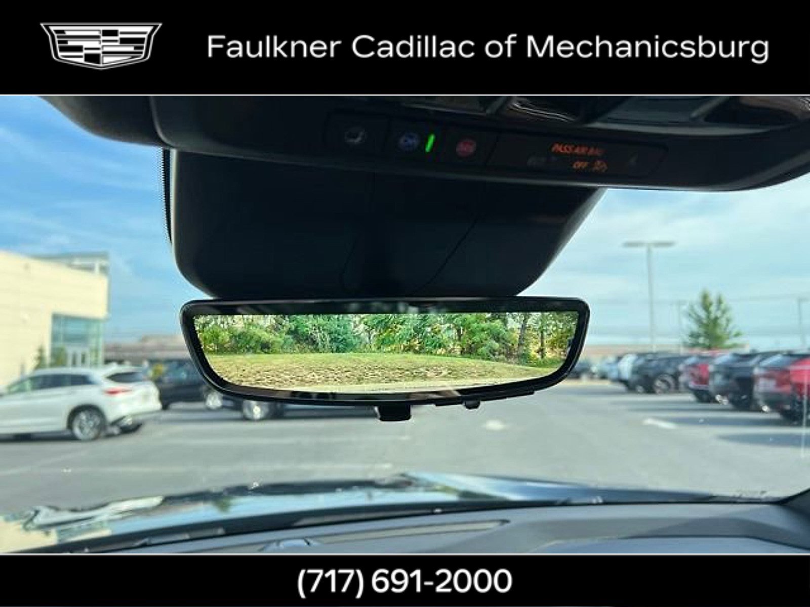 Certified 2026 Cadillac Escalade ESV Platinum Sport w/ LPO, ONYX Package AWD/4WD image 35