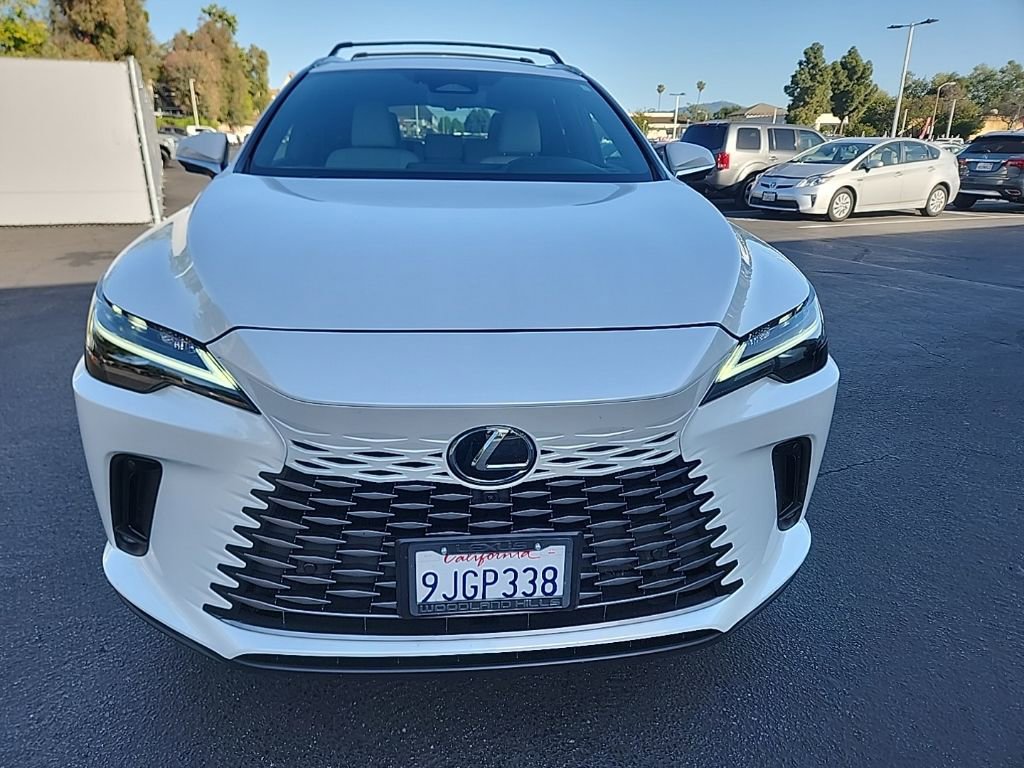Used 2023 Lexus RX 350h w/ Cold Area Package AWD/4WD image 8